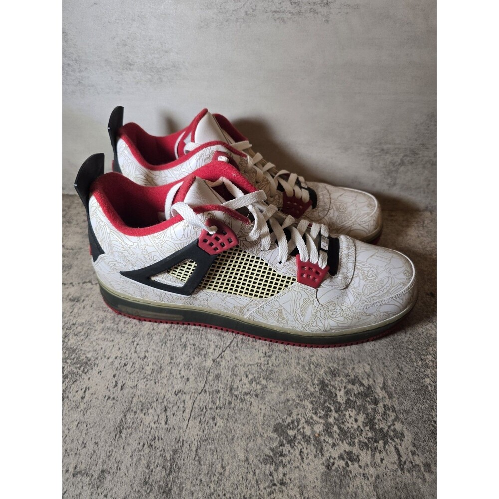 Nike Air Jordan IV 4 Retro White/Varsity Red-Black Laser Fire Size 13